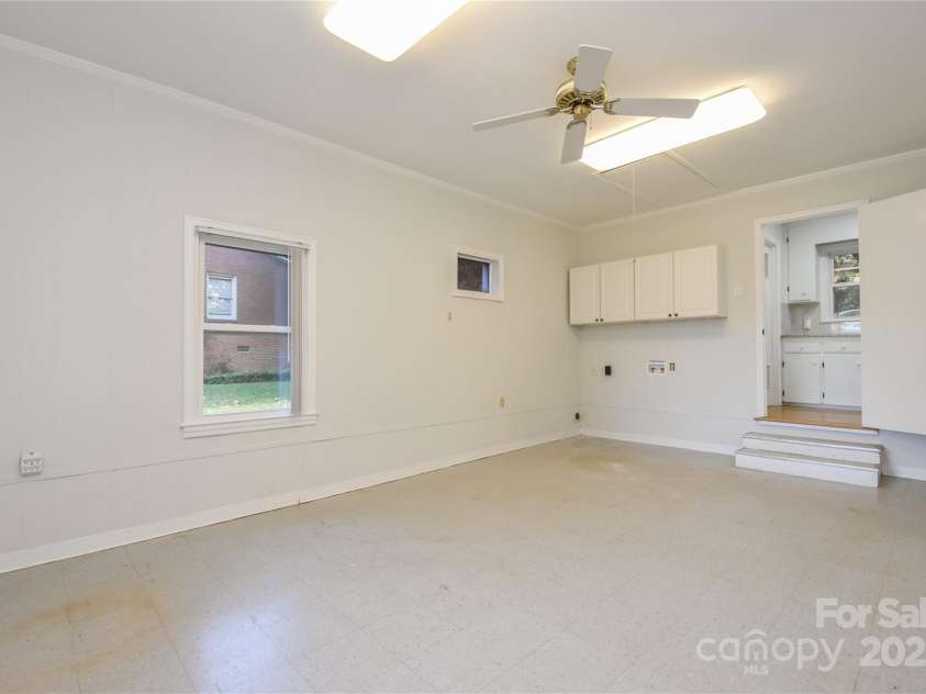 846 Magnolia Street, Mooresville, NC 28115.  MLS# CAR4313374, YatesRealty ID 401. 