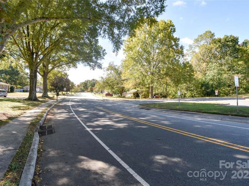 846 Magnolia Street, Mooresville, NC 28115.  MLS# CAR4313374, YatesRealty ID 401. 