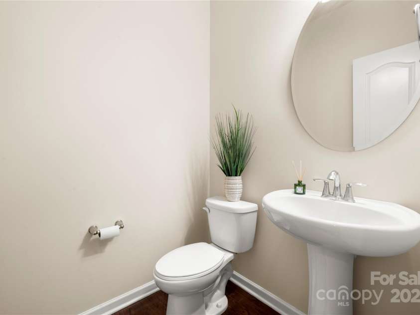 113 Burlingame Court, Mooresville, NC 28117.  MLS# CAR4228046, YatesRealty ID 4010. Powder Bathroom