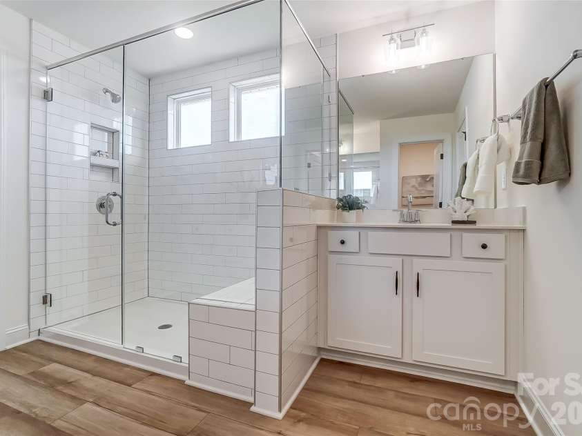 2223 Caravan Lane, Stanley, NC 28164.  MLS# CAR4398021, YatesRealty ID 40101. Primary Bathroom