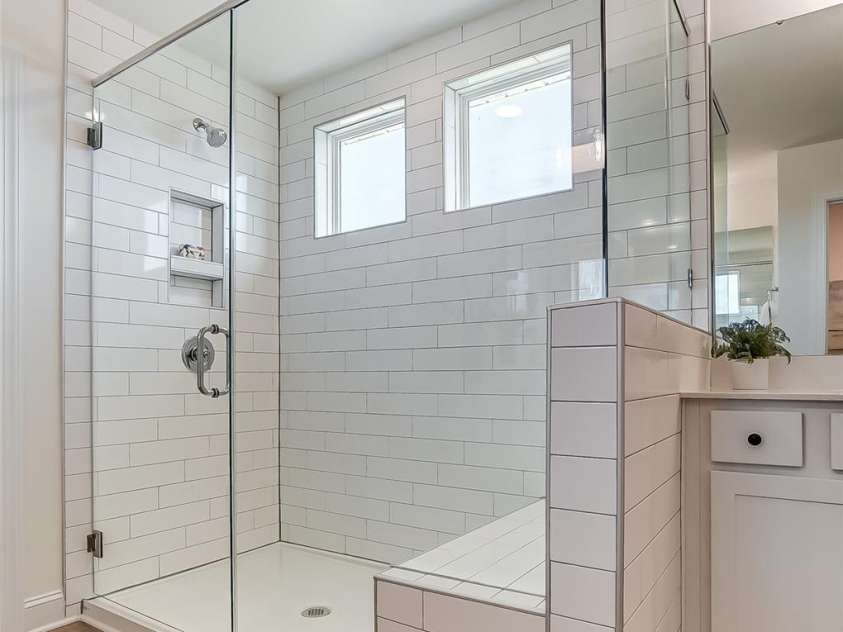 2223 Caravan Lane, Stanley, NC 28164.  MLS# CAR4398021, YatesRealty ID 40101. Primary Bathroom