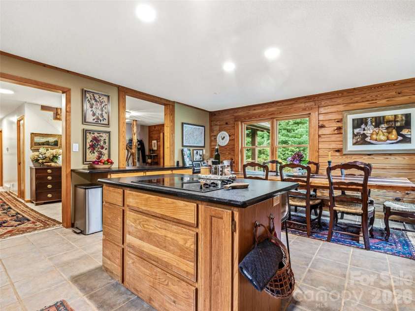 280 Laurel Creek, Cedar Mountain, NC 28718.  MLS# CAR4399480, YatesRealty ID 40102. 