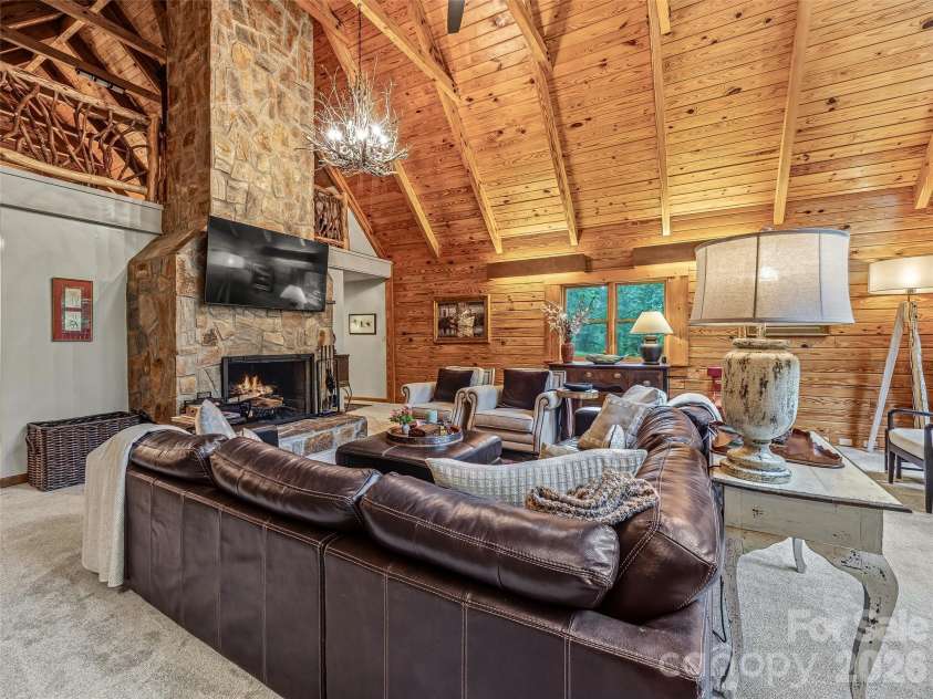 280 Laurel Creek, Cedar Mountain, NC 28718.  MLS# CAR4399480, YatesRealty ID 40102. 