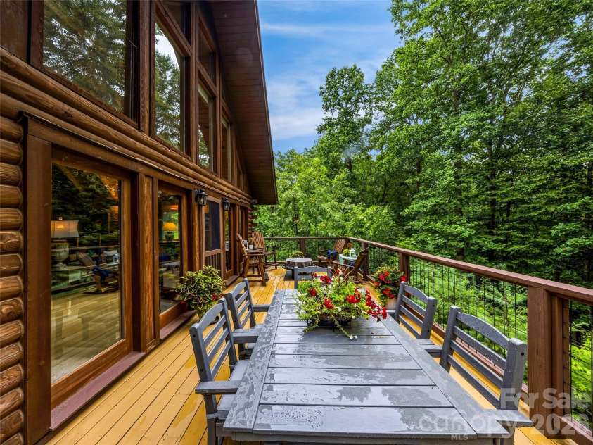 280 Laurel Creek, Cedar Mountain, NC 28718.  MLS# CAR4399480, YatesRealty ID 40102. 