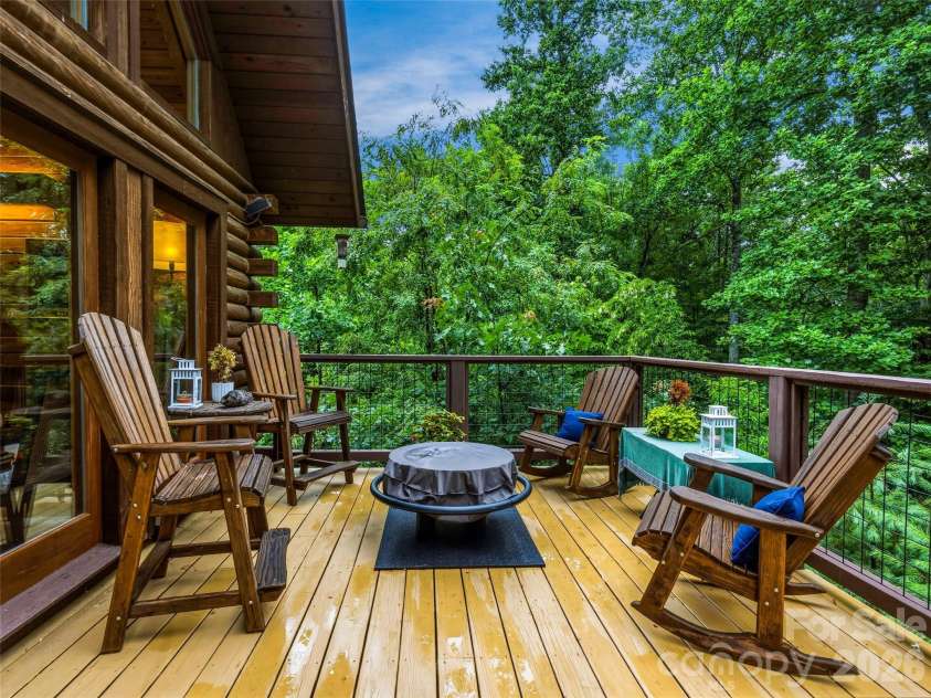 280 Laurel Creek, Cedar Mountain, NC 28718.  MLS# CAR4399480, YatesRealty ID 40102. 