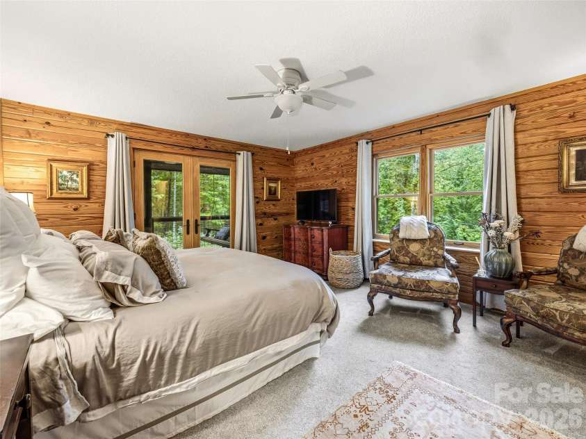 280 Laurel Creek, Cedar Mountain, NC 28718.  MLS# CAR4399480, YatesRealty ID 40102. 