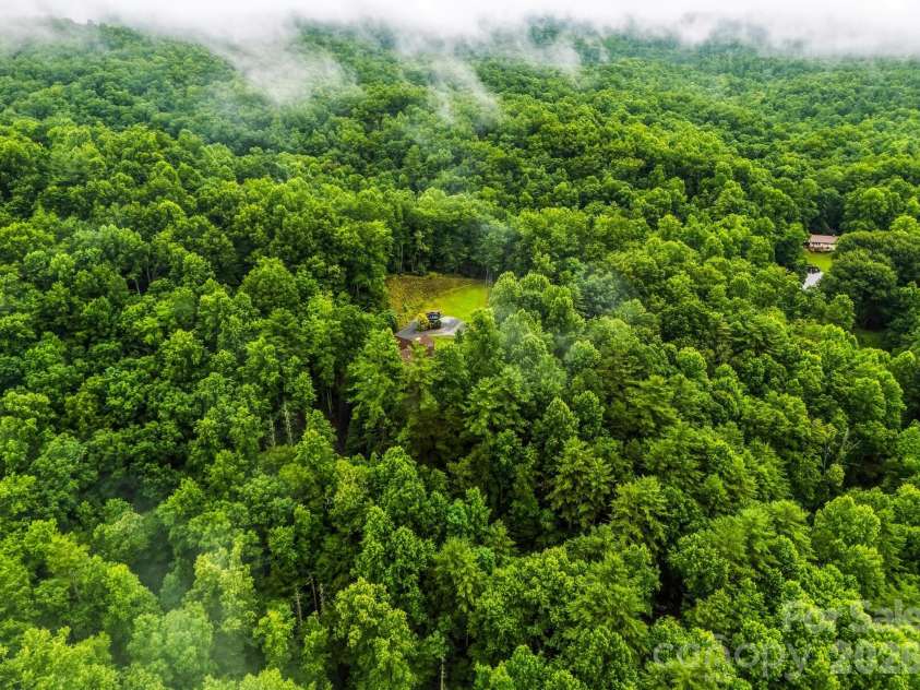 280 Laurel Creek, Cedar Mountain, NC 28718.  MLS# CAR4399480, YatesRealty ID 40102. 