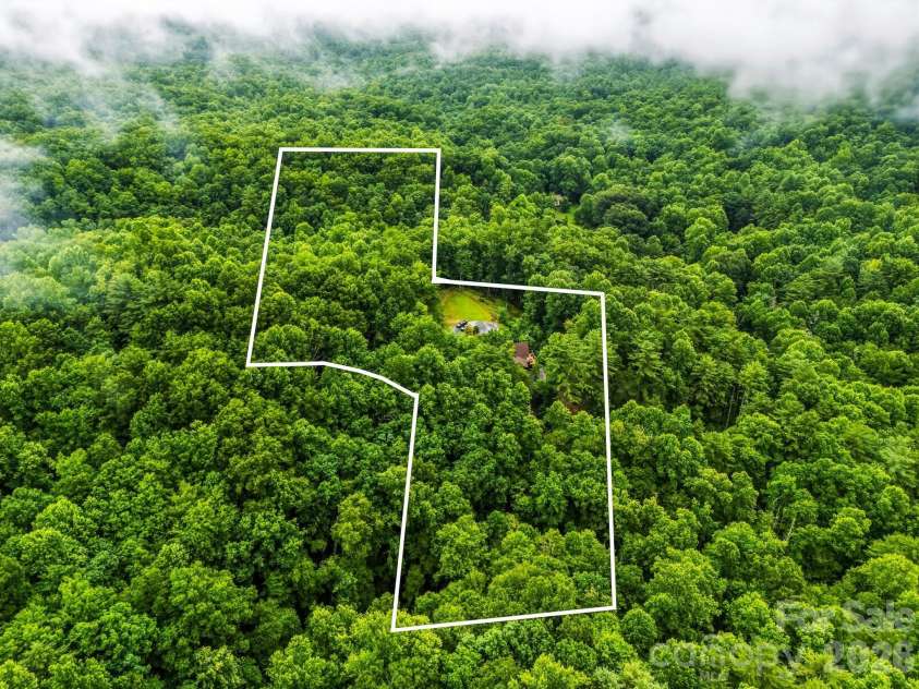 280 Laurel Creek, Cedar Mountain, NC 28718.  MLS# CAR4399480, YatesRealty ID 40102. 