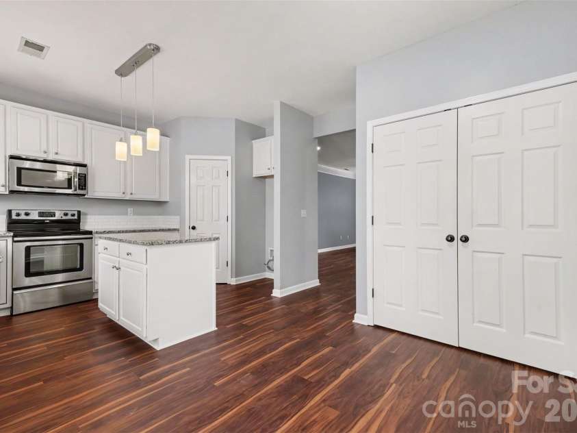 308 Langhorne Drive, Mount Holly, NC 28120.  MLS# CAR4405120, YatesRealty ID 40103. 