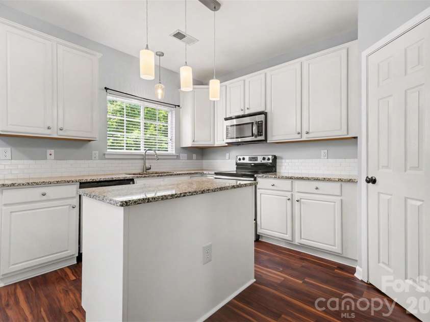 308 Langhorne Drive, Mount Holly, NC 28120.  MLS# CAR4405120, YatesRealty ID 40103. 