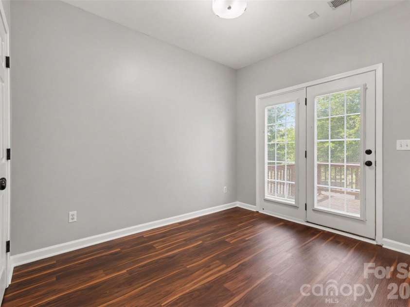 308 Langhorne Drive, Mount Holly, NC 28120.  MLS# CAR4405120, YatesRealty ID 40103. 