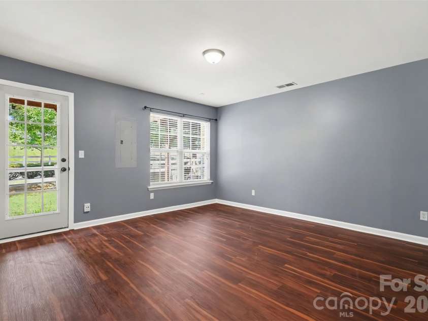 308 Langhorne Drive, Mount Holly, NC 28120.  MLS# CAR4405120, YatesRealty ID 40103. 