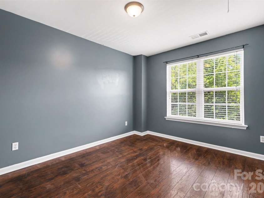 308 Langhorne Drive, Mount Holly, NC 28120.  MLS# CAR4405120, YatesRealty ID 40103. 