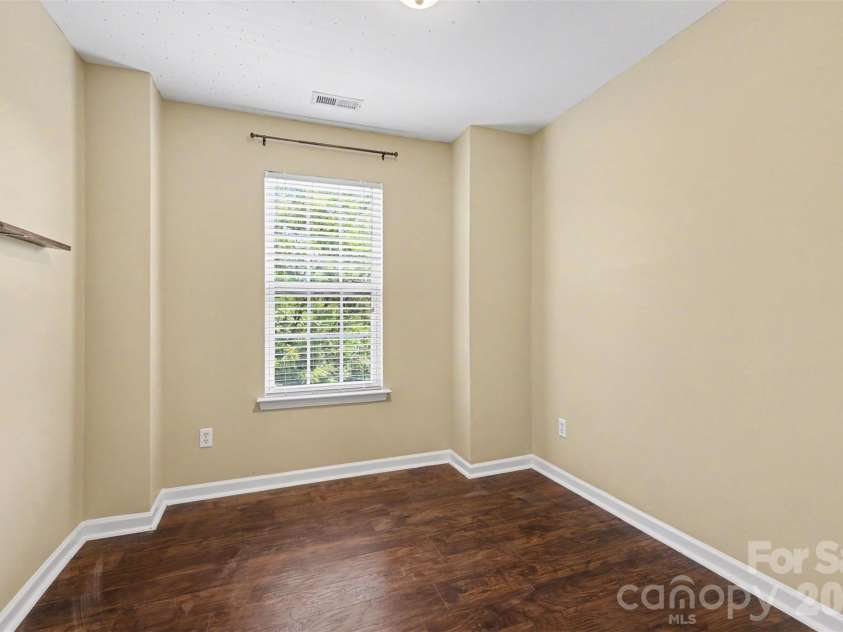 308 Langhorne Drive, Mount Holly, NC 28120.  MLS# CAR4405120, YatesRealty ID 40103. 