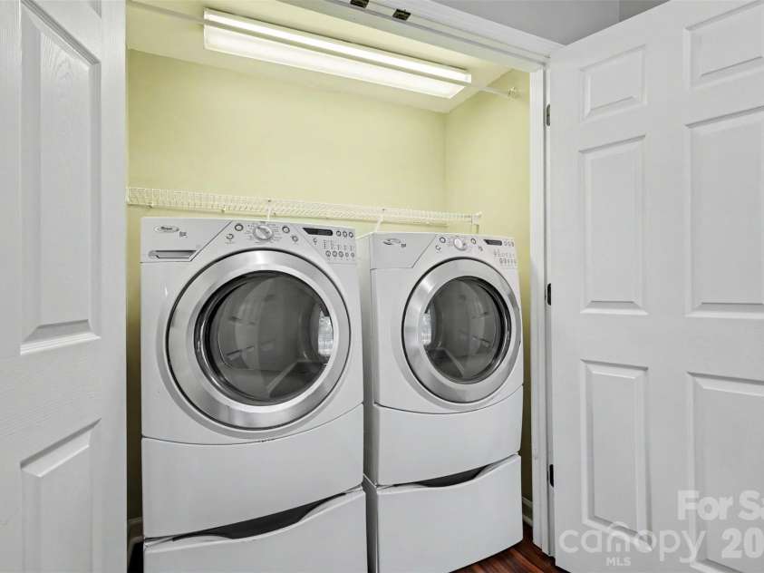 308 Langhorne Drive, Mount Holly, NC 28120.  MLS# CAR4405120, YatesRealty ID 40103. 