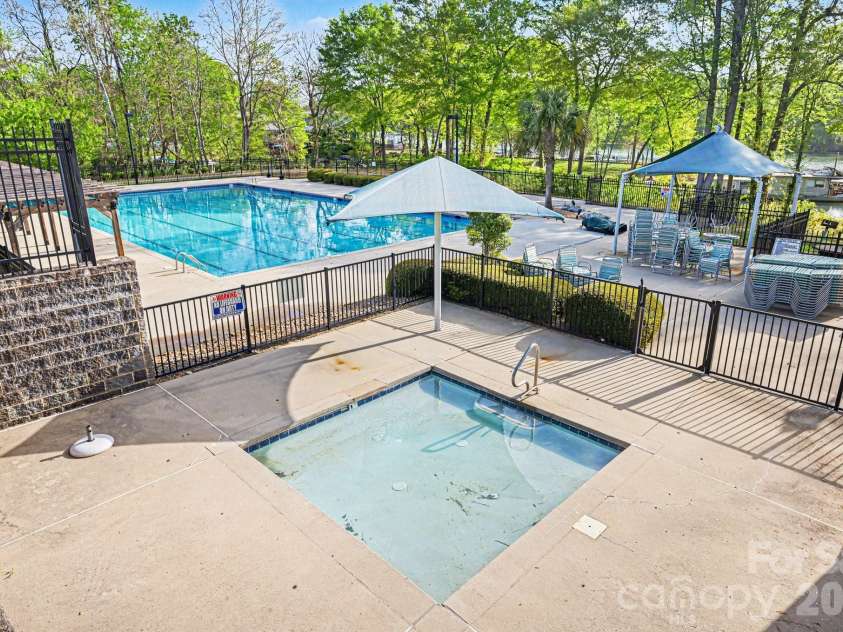 308 Langhorne Drive, Mount Holly, NC 28120.  MLS# CAR4405120, YatesRealty ID 40103. 