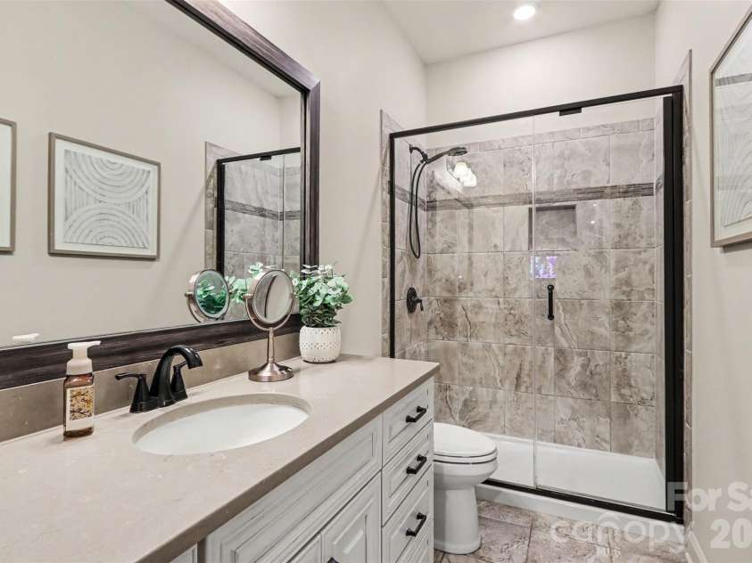 122 Campanile Drive, Mooresville, NC 28117.  MLS# CAR4405204, YatesRealty ID 40104. 