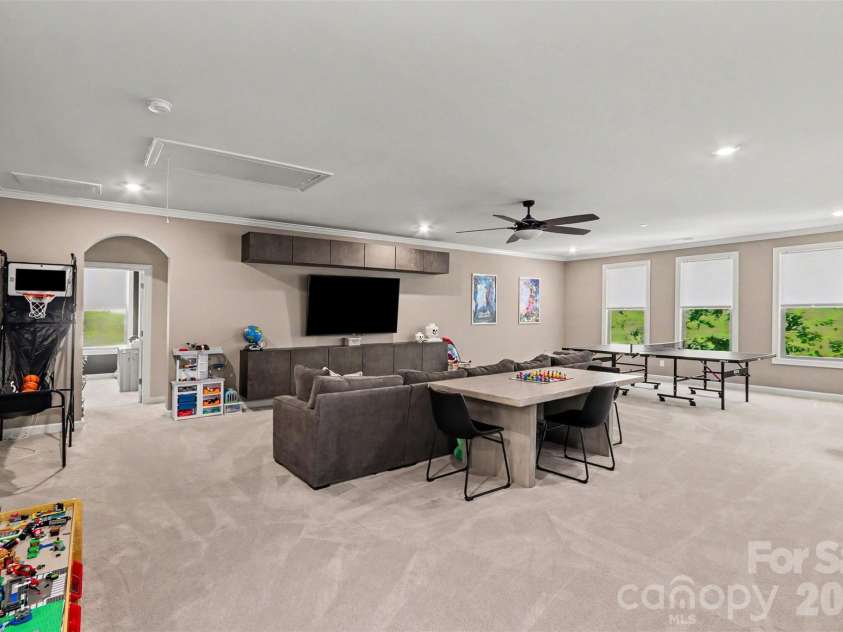 122 Campanile Drive, Mooresville, NC 28117.  MLS# CAR4405204, YatesRealty ID 40104. 