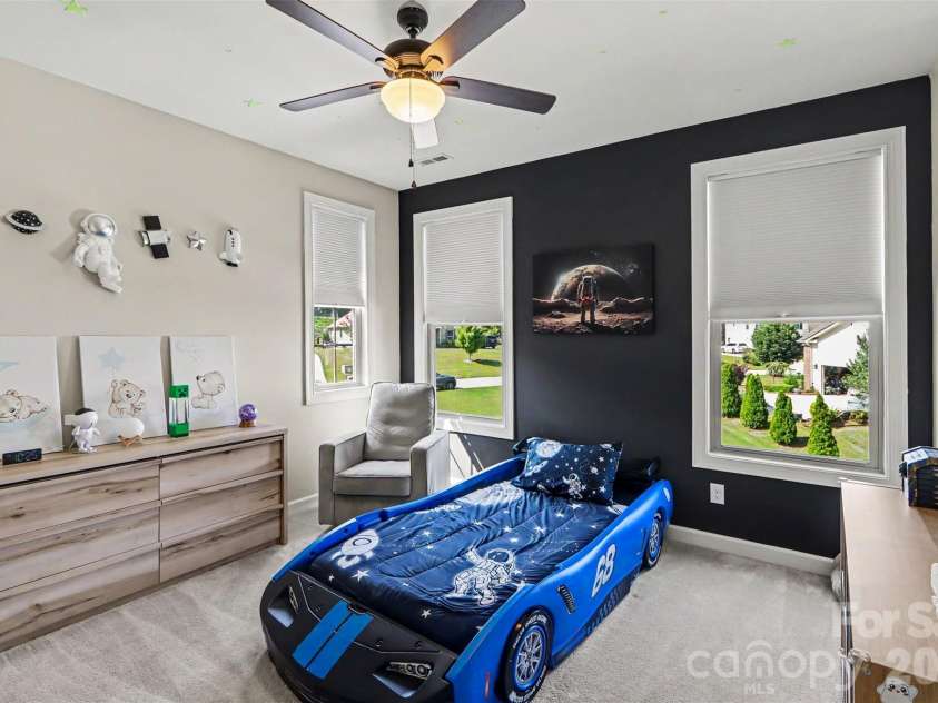 122 Campanile Drive, Mooresville, NC 28117.  MLS# CAR4405204, YatesRealty ID 40104. 