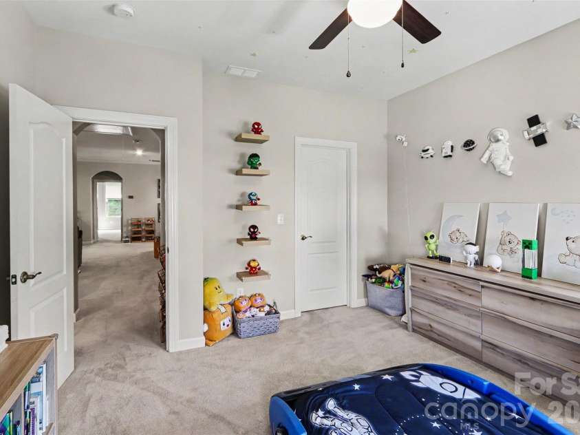 122 Campanile Drive, Mooresville, NC 28117.  MLS# CAR4405204, YatesRealty ID 40104. 