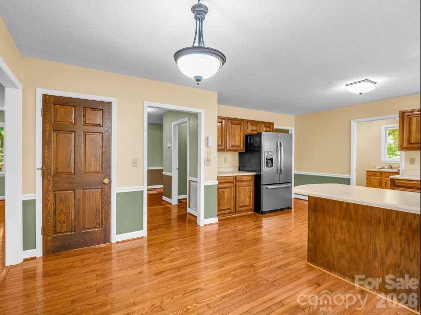 154 Breeze Hill, Rutherfordton, NC 28139.  MLS# CAR4405973, YatesRealty ID 40106. 
