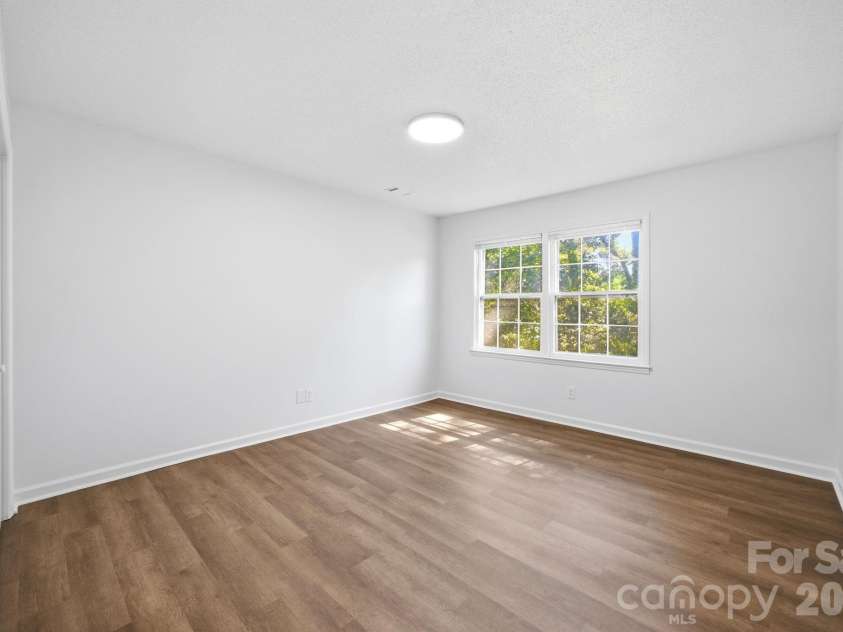 849 Nottingham Drive, Gastonia, NC 28054.  MLS# CAR4389847, YatesRealty ID 40107. 