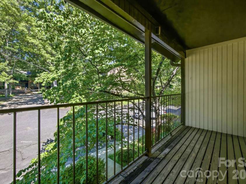 849 Nottingham Drive, Gastonia, NC 28054.  MLS# CAR4389847, YatesRealty ID 40107. 