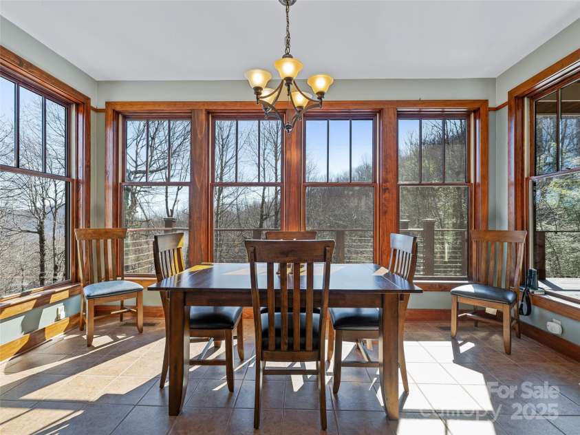 189 Prospectors Trail, Black Mountain, NC 28711.  MLS# CAR4229049, YatesRealty ID 4011. 