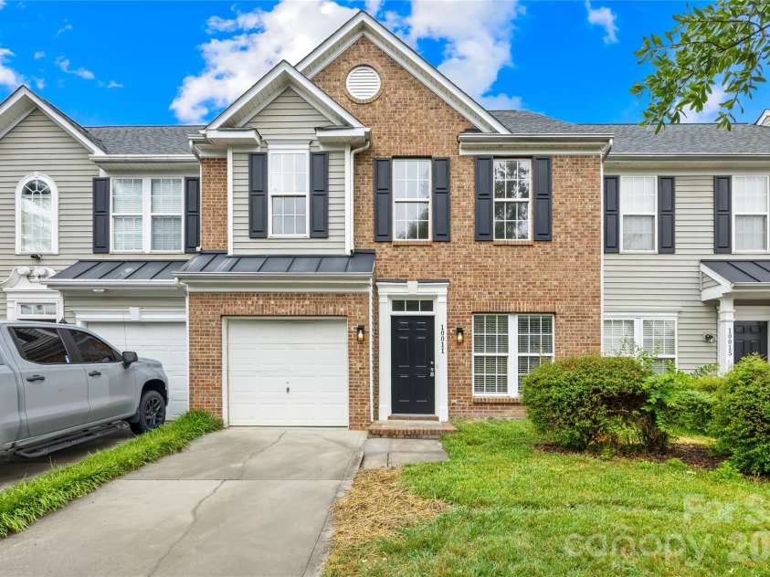 10011 Alexander Martin Avenue, Charlotte, NC 28277.  MLS# CAR4407892, YatesRealty ID 40111. 