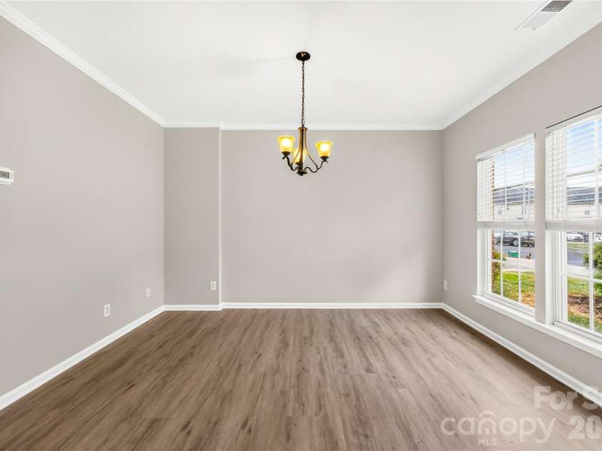 10011 Alexander Martin Avenue, Charlotte, NC 28277.  MLS# CAR4407892, YatesRealty ID 40111. 