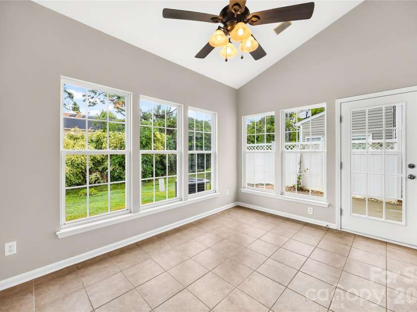 10011 Alexander Martin Avenue, Charlotte, NC 28277.  MLS# CAR4407892, YatesRealty ID 40111. 