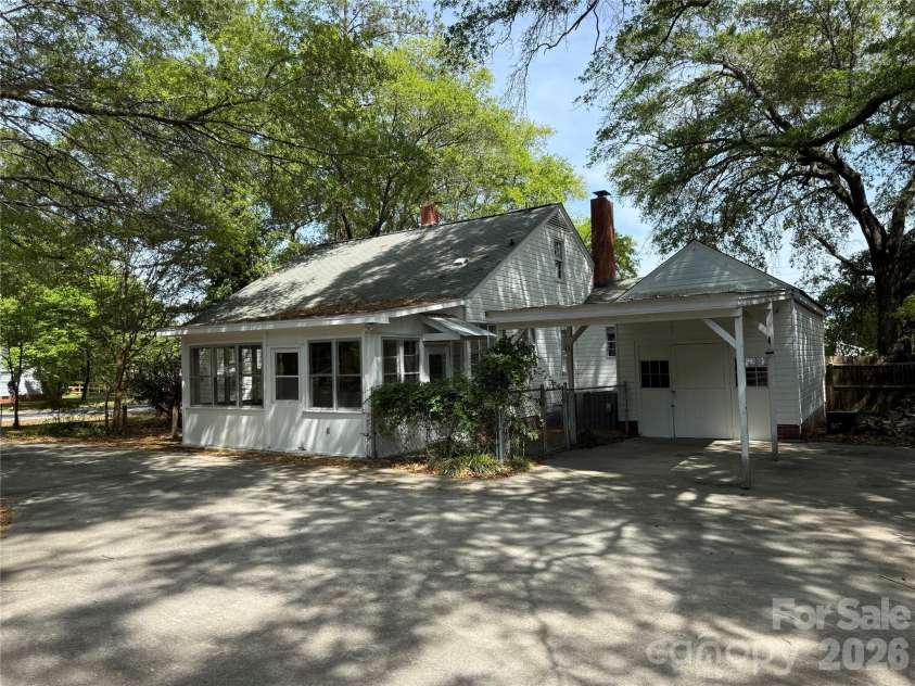 119 Patsy Lane, Cheraw, SC 29520.  MLS# CAR4368419, YatesRealty ID 40112. 
