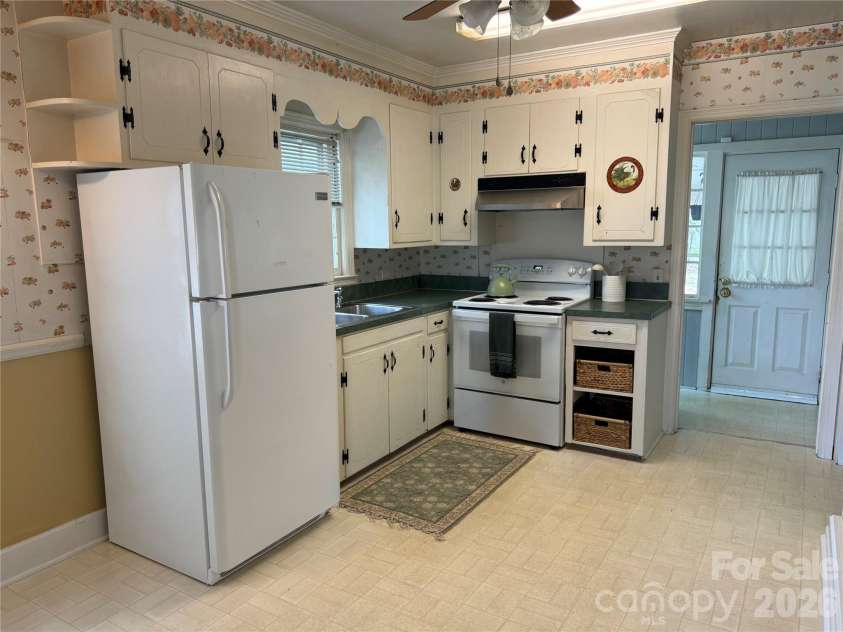 119 Patsy Lane, Cheraw, SC 29520.  MLS# CAR4368419, YatesRealty ID 40112. 