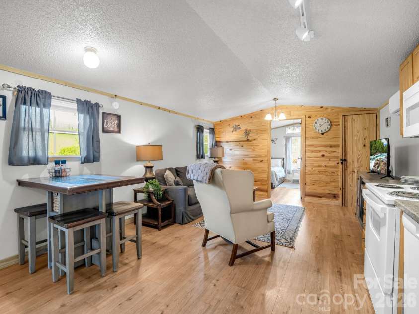 144 Clayton Road, Arden, NC 28704.  MLS# CAR4408237, YatesRealty ID 40113. 