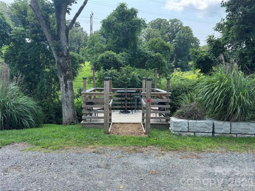 144 Clayton Road, Arden, NC 28704.  MLS# CAR4408237, YatesRealty ID 40113. 