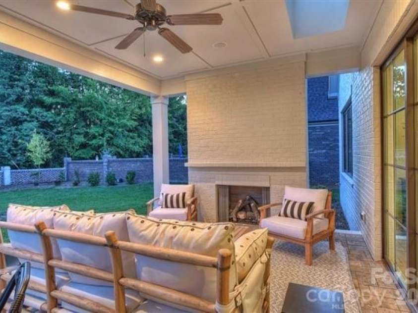 16117 Halle Marie Circle, Davidson, NC 28036.  MLS# CAR4407482, YatesRealty ID 40119. Example photo