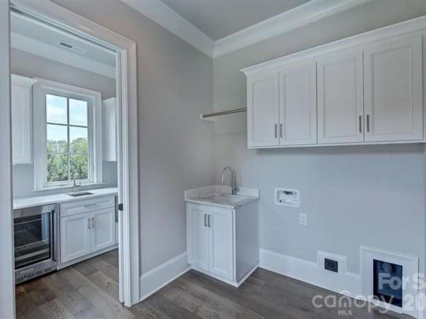 16117 Halle Marie Circle, Davidson, NC 28036.  MLS# CAR4407482, YatesRealty ID 40119. Example photo