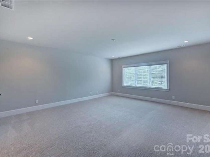 16117 Halle Marie Circle, Davidson, NC 28036.  MLS# CAR4407482, YatesRealty ID 40119. Example photo