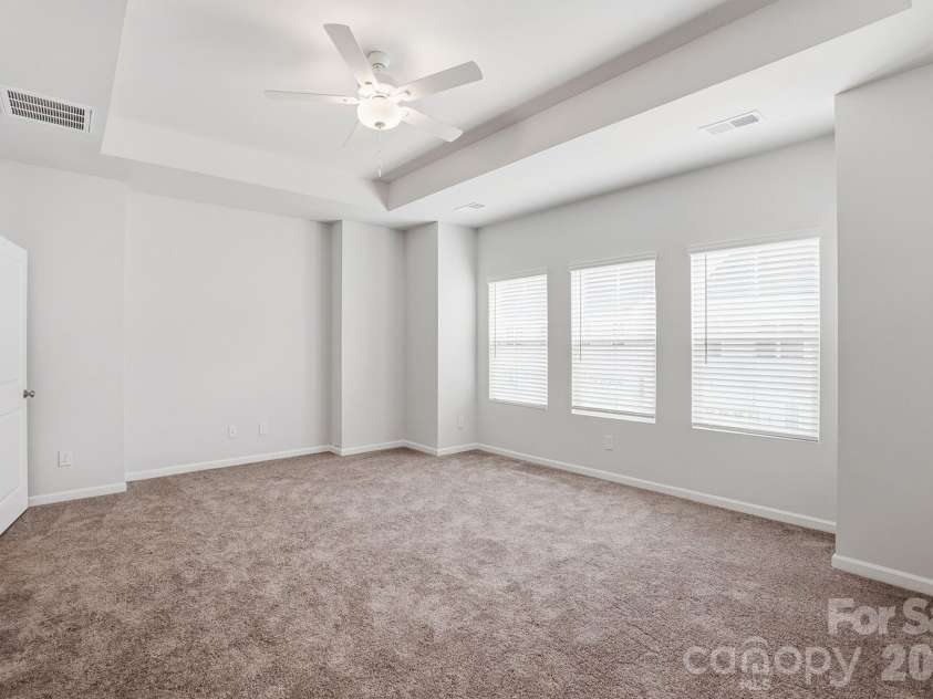 2734 Lehigh Road, Charlotte, NC 28208.  MLS# CAR4401596, YatesRealty ID 4012. 
