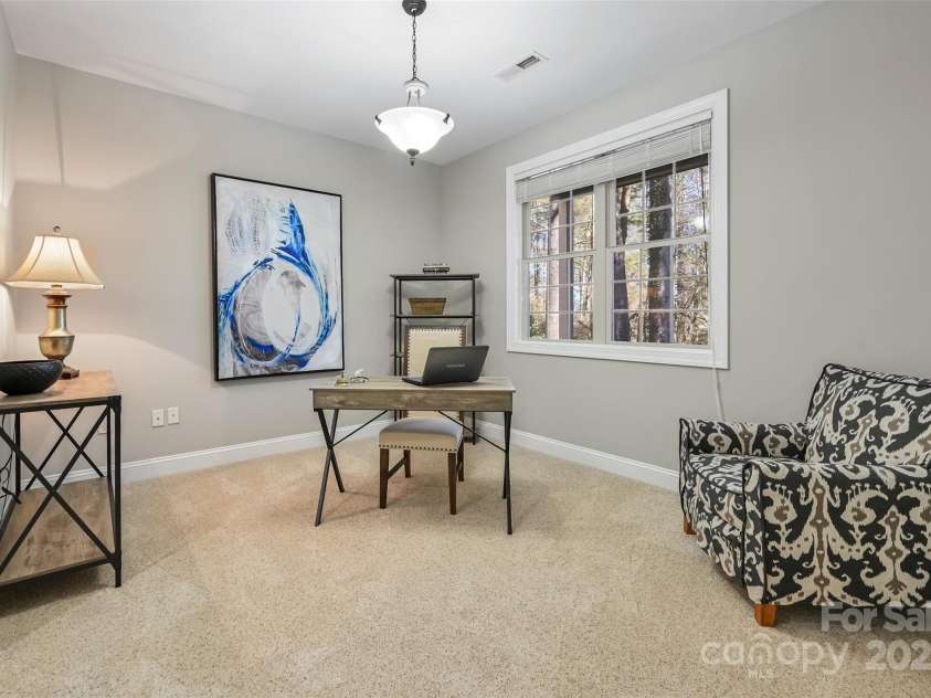 43 Kuykendall Court, Hendersonville, NC 28739.  MLS# CAR4290060, YatesRealty ID 4012. 