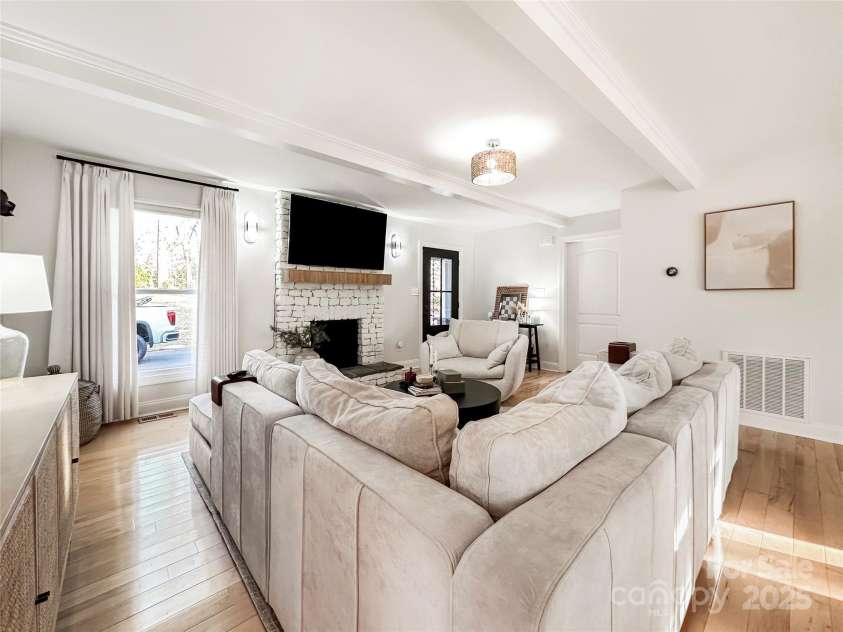 9501 Bartlett Road, Mint Hill, NC 28227.  MLS# CAR4330895, YatesRealty ID 4012. 