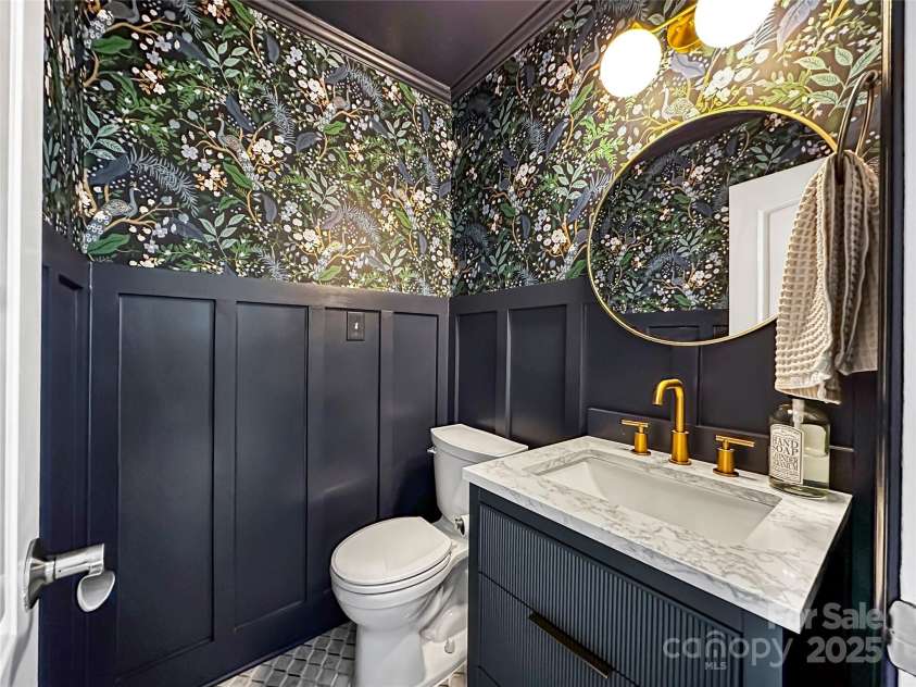 9501 Bartlett Road, Mint Hill, NC 28227.  MLS# CAR4330895, YatesRealty ID 4012. 