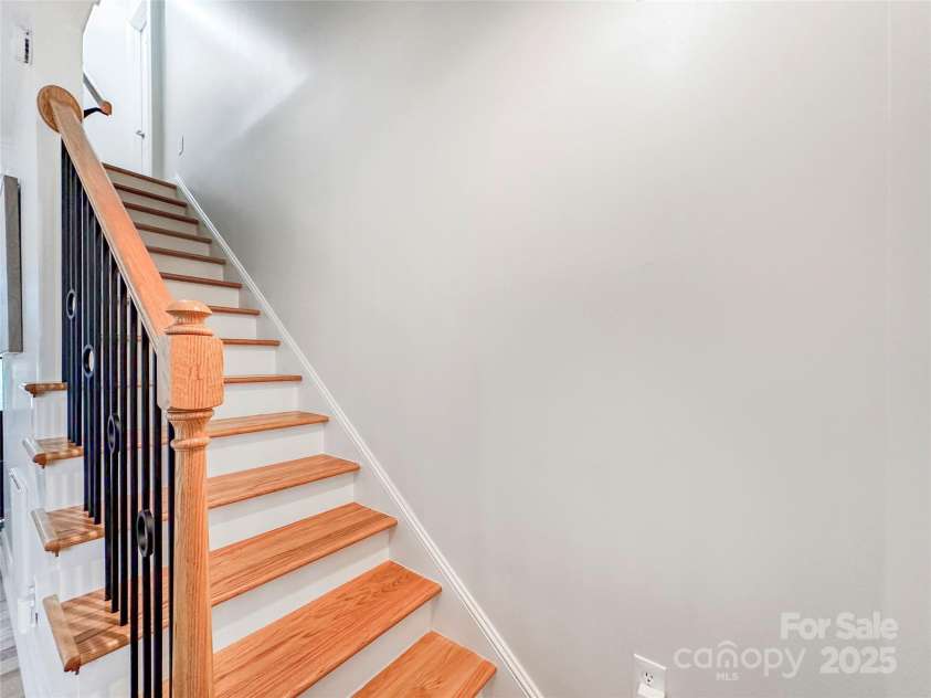 9501 Bartlett Road, Mint Hill, NC 28227.  MLS# CAR4330895, YatesRealty ID 4012. 