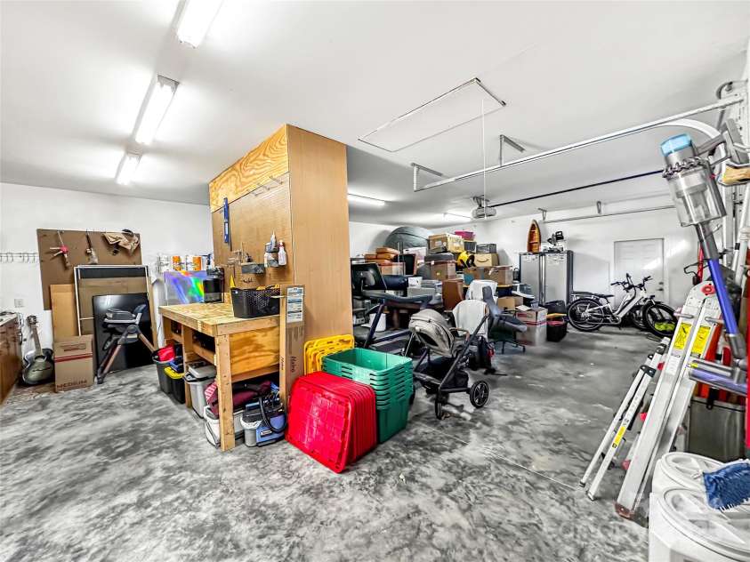 9501 Bartlett Road, Mint Hill, NC 28227.  MLS# CAR4330895, YatesRealty ID 4012. 