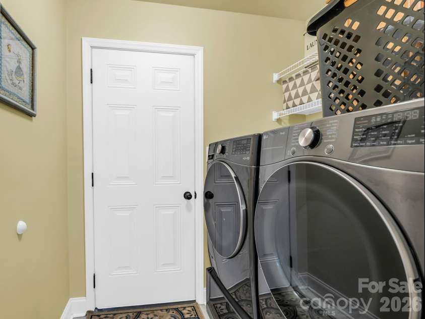 2630 Highway 182 Highway, Lincolnton, NC 28092.  MLS# CAR4405890, YatesRealty ID 40120. Laundry