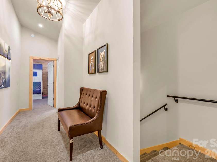 133 Greenbriar Road, Beech Mountain, NC 28604.  MLS# CAR4400899, YatesRealty ID 40121. 