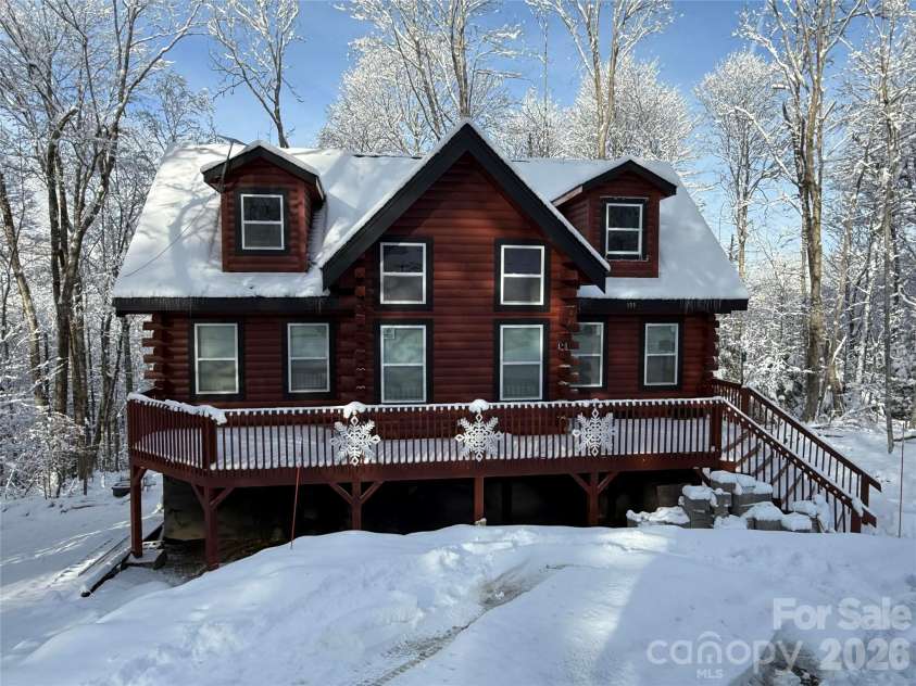 133 Greenbriar Road, Beech Mountain, NC 28604.  MLS# CAR4400899, YatesRealty ID 40121. 