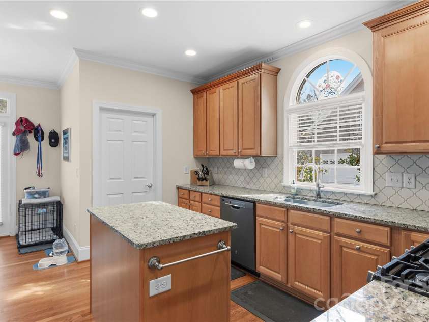 1869 Curraghmore Road, Clemmons, NC 27012.  MLS# CAR4402291, YatesRealty ID 40123. 