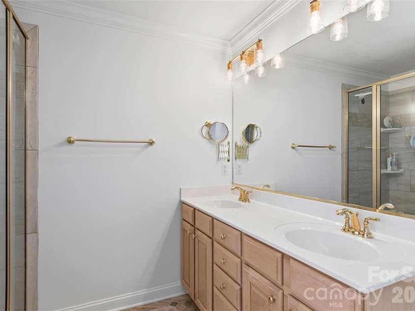 1869 Curraghmore Road, Clemmons, NC 27012.  MLS# CAR4402291, YatesRealty ID 40123. 