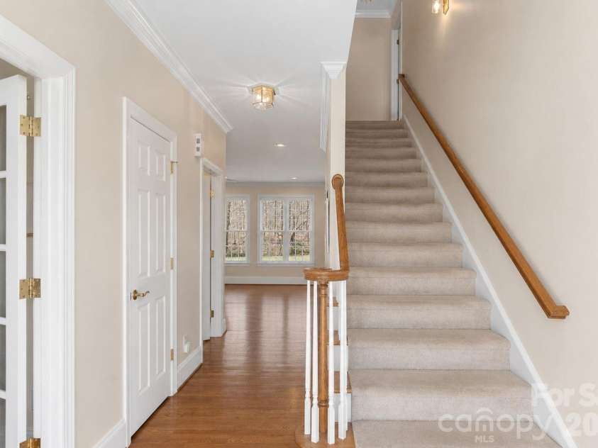 1869 Curraghmore Road, Clemmons, NC 27012.  MLS# CAR4402291, YatesRealty ID 40123. 
